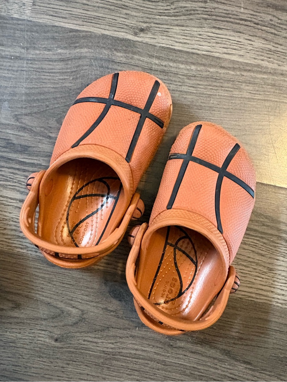 Kids basketball crocs